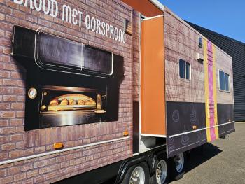 P 280 + trailer  - 2 X SLIDE OUT / CAMPER / WOHNMOBIL